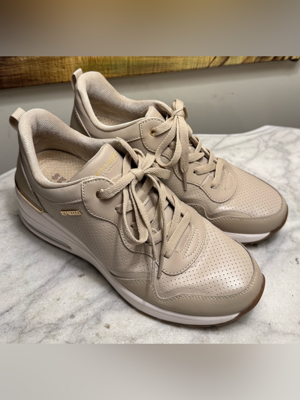 Skechers Air-Cooled Memory Foam Women’s Sneakers, Size 9 US